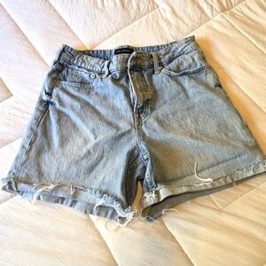 Free Assembly Size 10 High Waisted Classic Light Blue Distressed Jean Shorts Mid